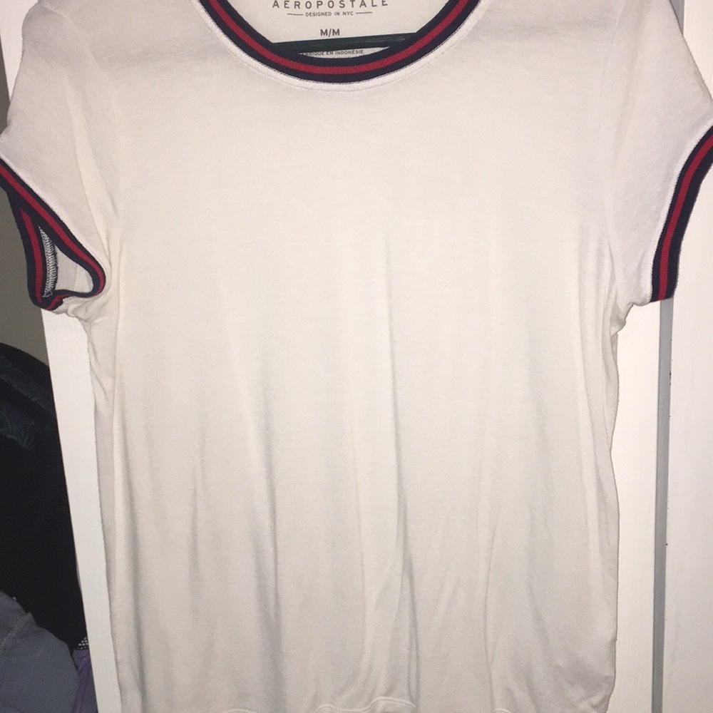 Medium white blue and red tee